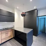Hyper Centre St Germain En Laye Appt De Standing Appartamento