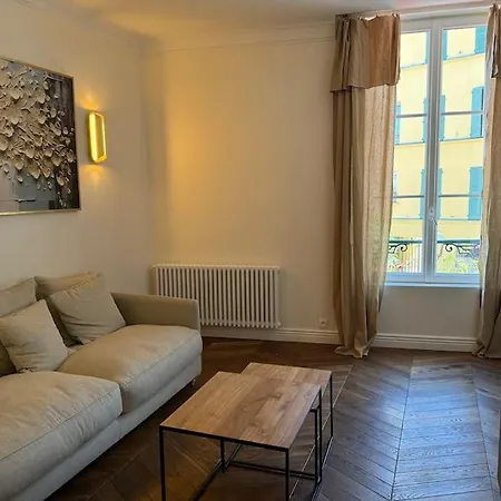 Hyper Centre St Germain En Laye Appt De Standing *